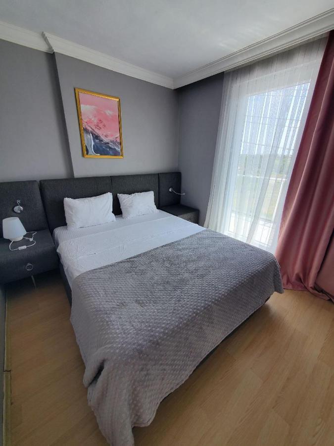 5 Mins To Airport Private Villa Room Istanbul Ngoại thất bức ảnh